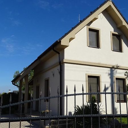 Kimy Home Mojmírovce Εξωτερικό φωτογραφία